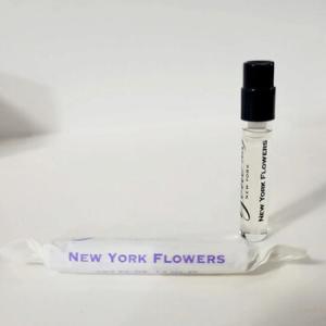 New York Flowers  Bond No.9 EDP Spray Vial 0.05 oz 1.7 ml