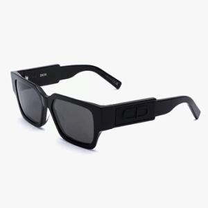 Grey Square Sunglasses DM40013U 05V