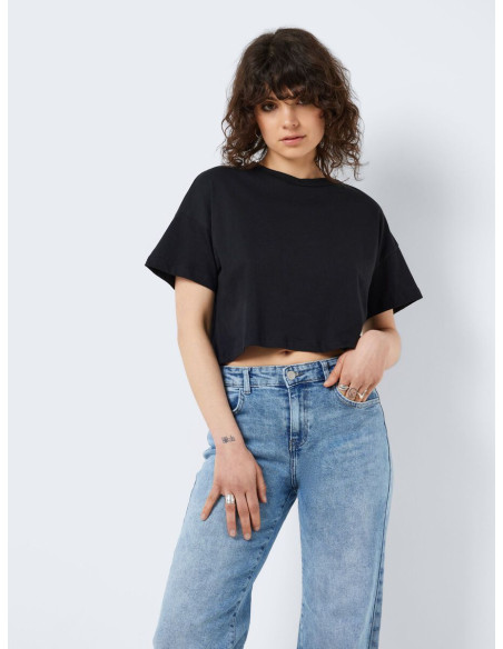 Noisy May - NMALENA S/S O-NECK SEMICROP TOP FWD NOOS