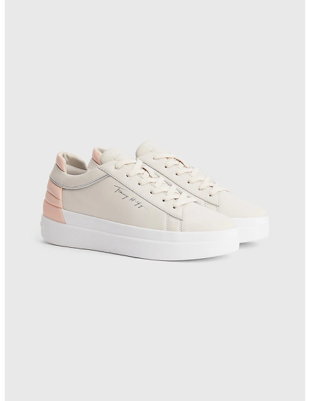 Tommy Hilfiger - TH FEMININE LEATHER SNEAKER