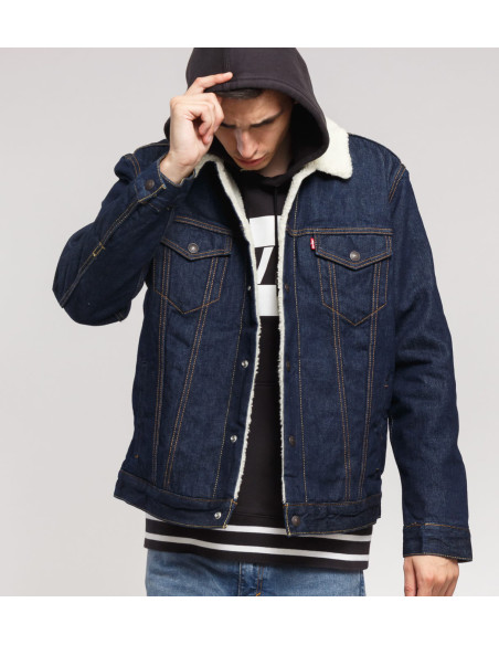 LevisÂ® - TYPE 3 SHERPA TRUCKER