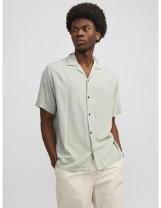 Jack & Jones - JJEJEFF SOLID RESORT SHIRT SS SN