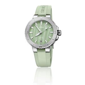 Aquis Automatic Green Dial Watch 01 733 7770 415707 4 18 67FC
