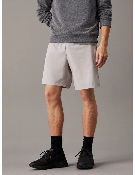 CALVIN KLEIN - WO - SHORT 7" INSEAM