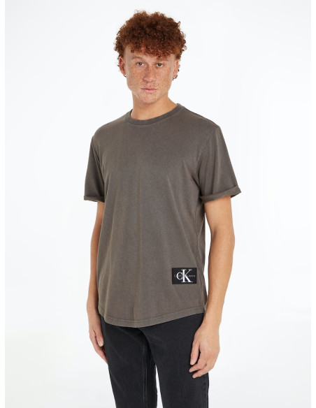 CALVIN KLEIN - WASHED MONOLOGO BADGE TEE