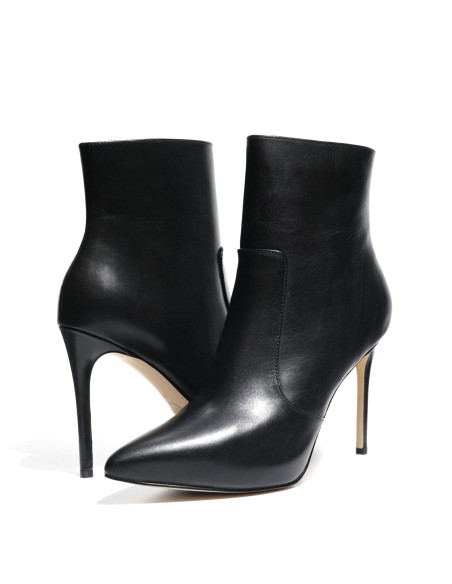 MICHAEL KORS - RUE STILETTO BOOTIE