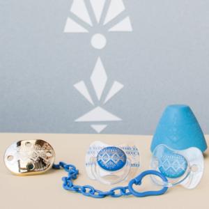 სუავინექსი - მატყუარა სილიკონის ფიზიოლოგიური საკიდით პრემიუმი ცისფერი /4-18თვ/