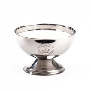 მარსელი - მეტალის თასი საპარსი საპნისათვის. რებელი