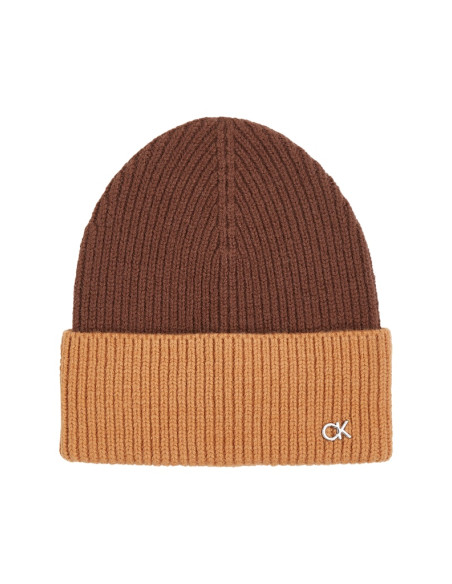 ქალის ქუდი CALVIN KLEIN - CK METAL TWO-TONE CHUNKY BEANIE