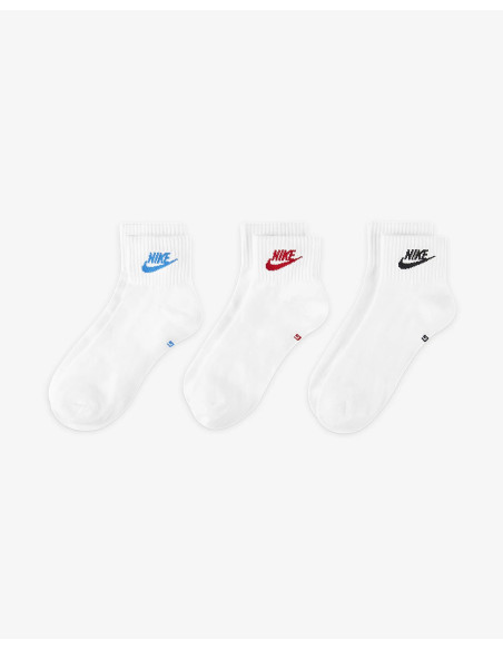 ქალის წინდა NIKE - U NK NSW EVERYDAY ESSENTIAL AN