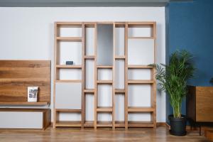 Wall Bookshelf