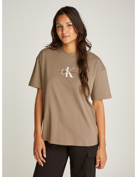 მაისურები CALVIN KLEIN - TEXTURED MONOLOGO BOYFRIEND TEE