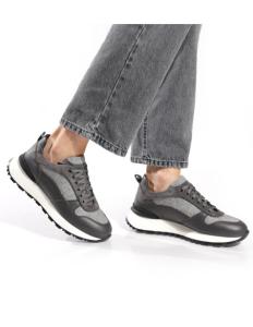 ქალის ბოტასი DOUCALS