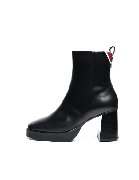 ქალის ბათინკი Tommy Hilfiger - PREMIUM LEATHER HIGH HEEL BOOTIE