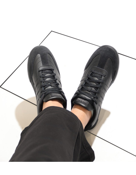 კედები Adidas - OKOSU