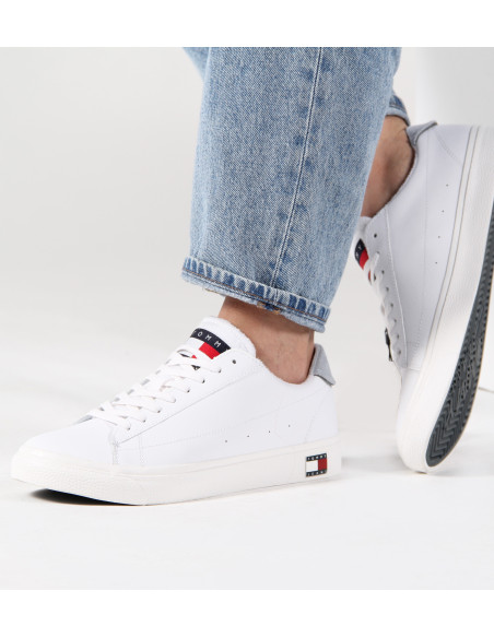 კედები Tommy Jeans - LEATHER LOW CUT VULC
