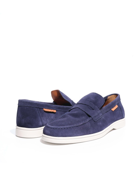 კედები AMBITIOUS