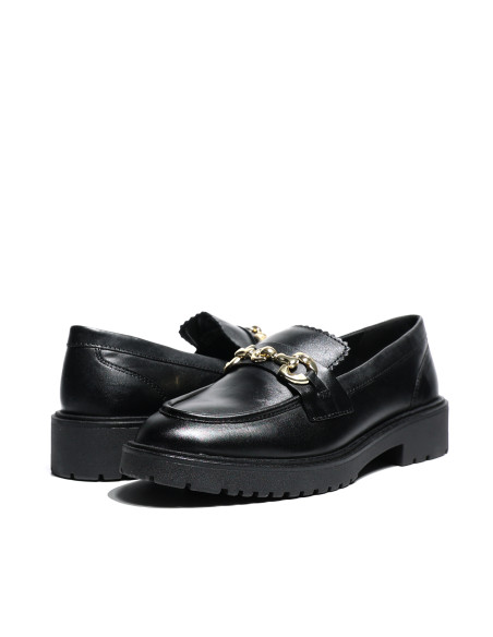 ლოფერი Marco Tozzi