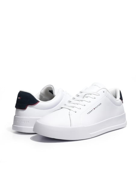 კედები Tommy Hilfiger - TH COURT LTH DETAIL ESS