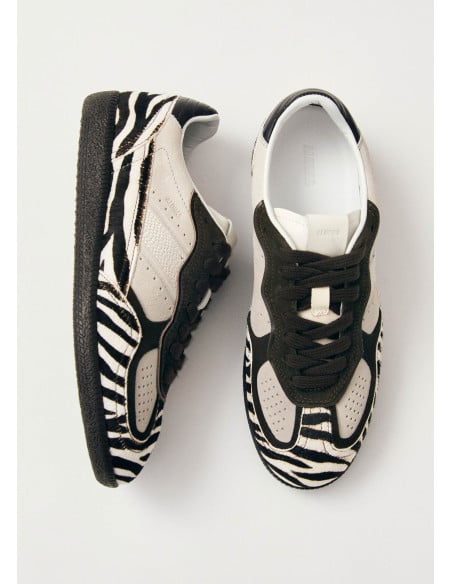 ქალის ბოტასი ALOHAS - Tb.490 Soft Brown Leather Sneakers