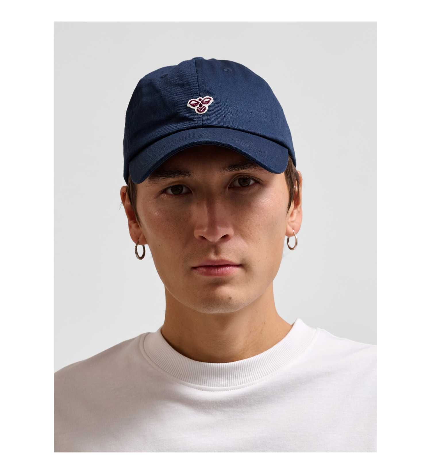 ქალის კეპი HUMMEL - hmlBASEBALL CAP BEE