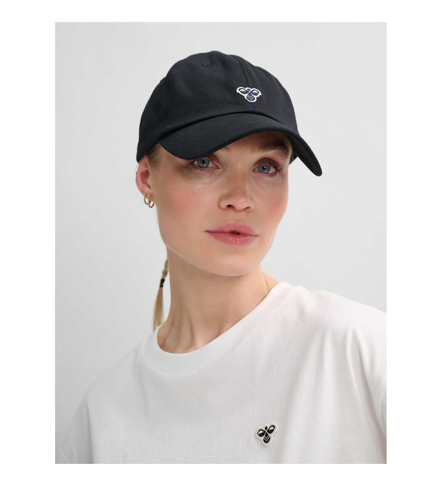 ქალის კეპი HUMMEL - hmlBASEBALL CAP BEE