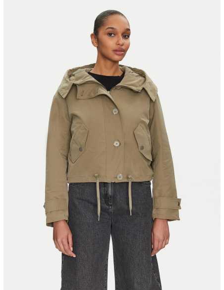 ქურთუკი GUESS - NORA CROPPED PARKA