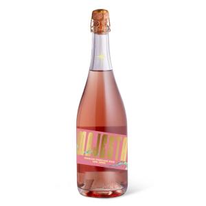 მაჯესტა, ღვინო ცქრიალა, როზე ნახევრადტკბილი.