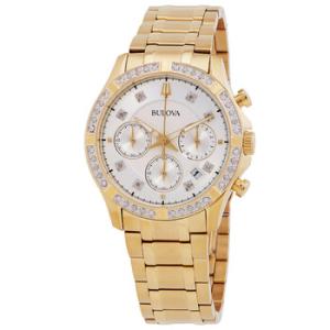 Classic Chronograph Quartz Crystal Silver Dial Watch