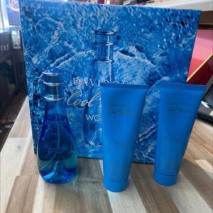 Cool Water Woman Gift Set
