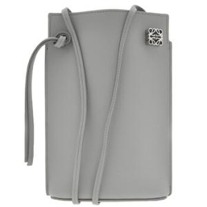 Logo Plaque Dice Pocket Bag