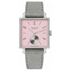 Tetra Die Wildentschlossene Manual Wind Watch