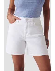 შორტი GUESS - SUPER RELAXED SHORT