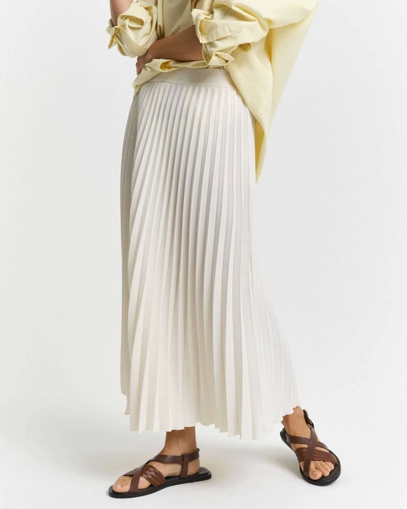 ქვედაბოლო GANT - MIDI PLEATED SKIRT